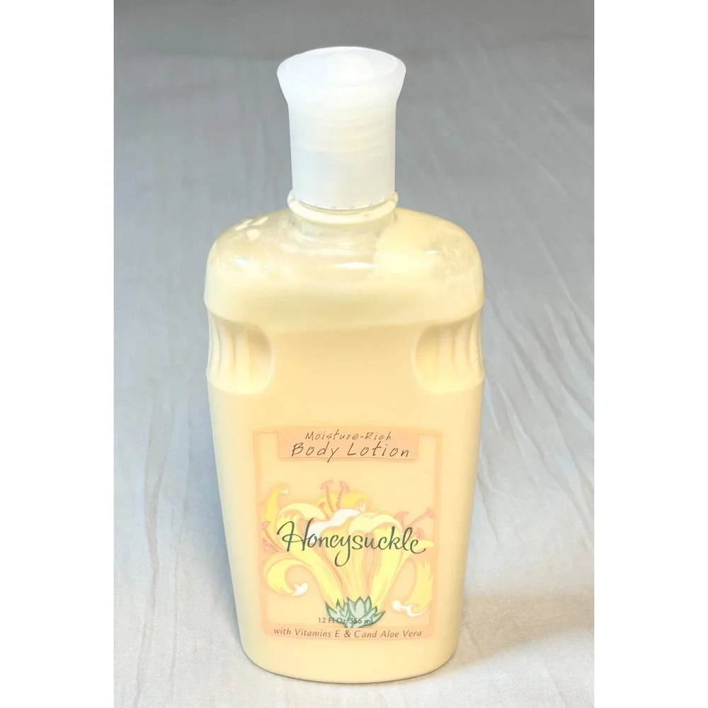 Vintage Bath & Body Works Honeysuckle Body Lotion 12oz discontinued 90% full